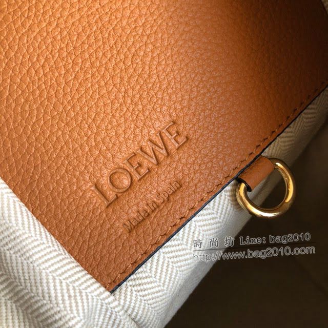 LOEWE包包 羅意威小號hammock手挽肩背斜挎吊床包  tcl1432